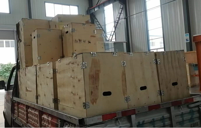 山東礦安機電一批氣動隔膜泵發(fā)往湖南婁底