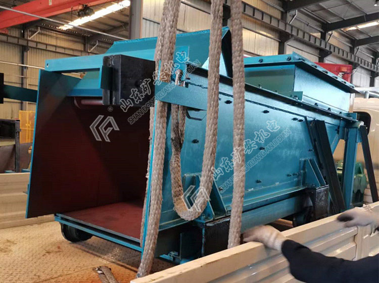 山東礦安機電生產(chǎn)的往復式給煤機發(fā)往山西朔州