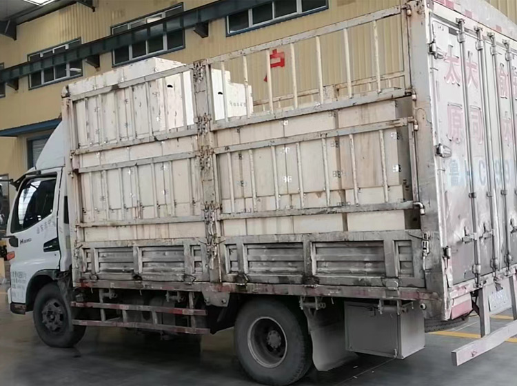 熱賣！山東礦安機電100臺氣動隔膜泵發(fā)貨